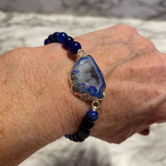 Handmade Druzy Agate Slice Stretch Bracelet Blue Dyed Agate Lapis Lazuli Beads - Picture 5 of 5
